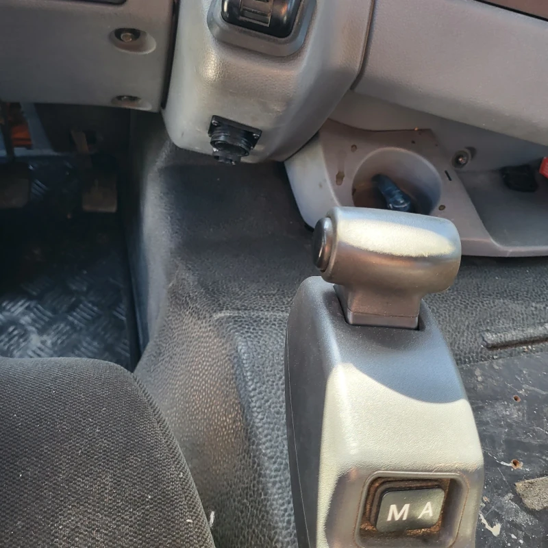 Mercedes-Benz Actros 18.32.Самосвал 4х4 НОВ ВНОС, снимка 7 - Камиони - 53556191