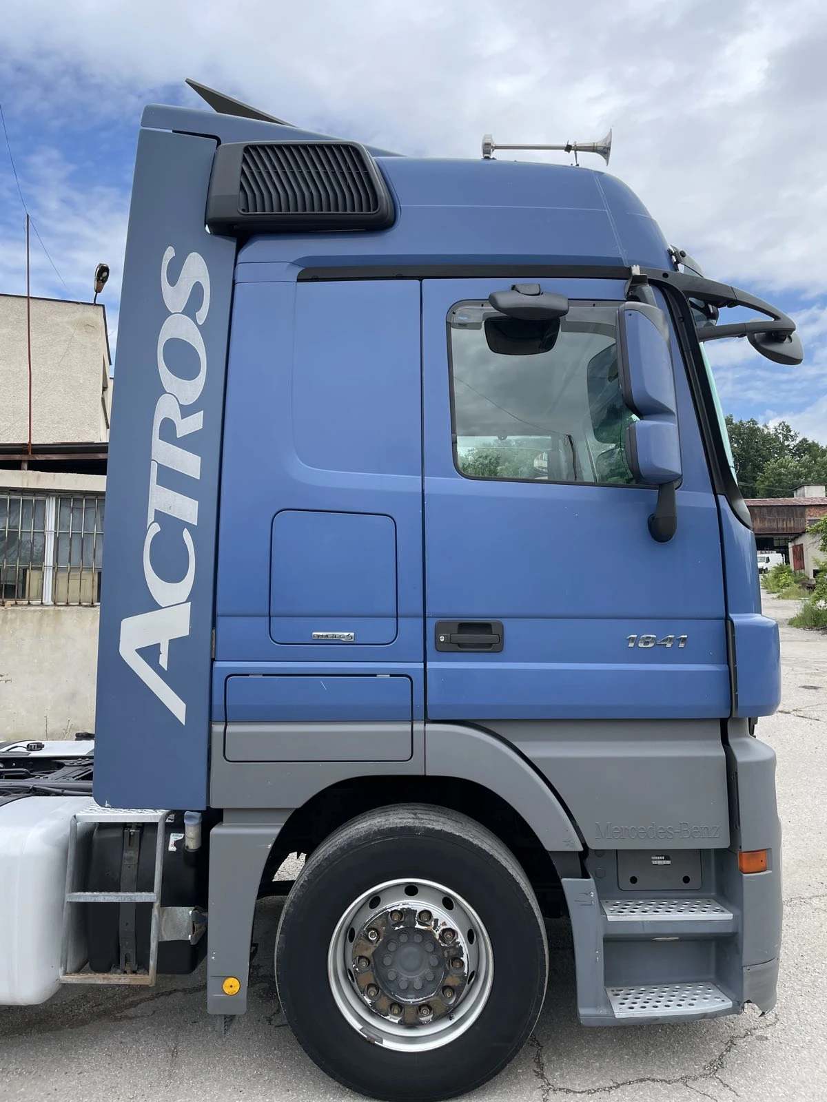Mercedes-Benz Actros 1841 - изображение 6