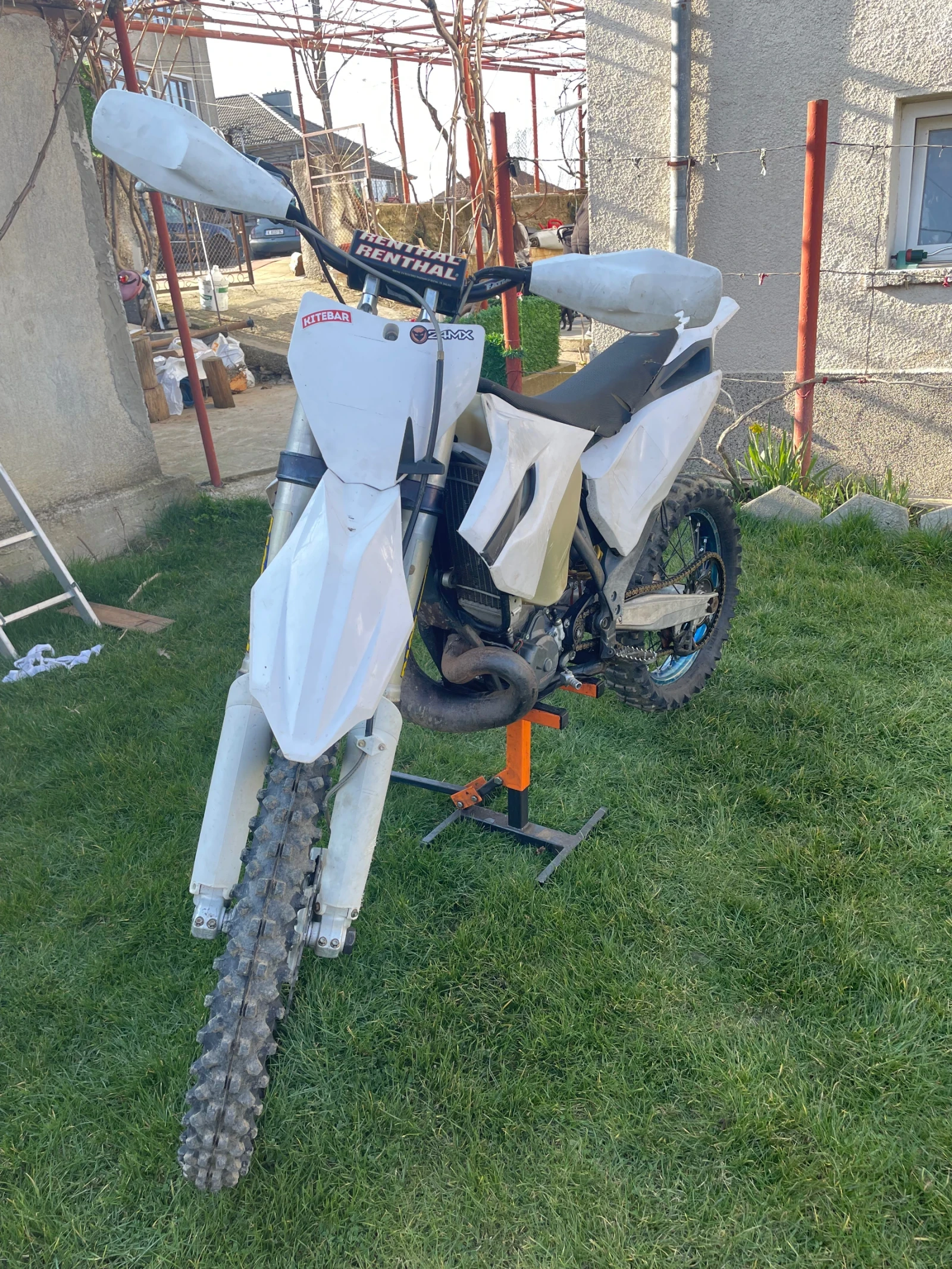 Husqvarna TE, снимка 5 - Мотоциклети и мототехника - 53861231