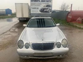 Mercedes-Benz E 220 CDI, снимка 1
