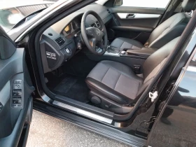 Mercedes-Benz C 220, снимка 8