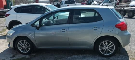 Toyota Auris 1, 6 6ск., снимка 1