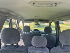 Toyota Yaris verso, снимка 12