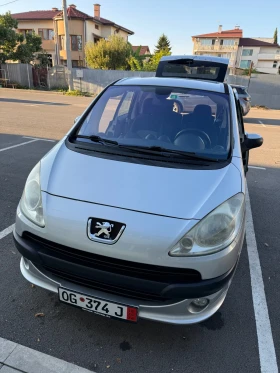 Peugeot 1007 1.4i, снимка 1