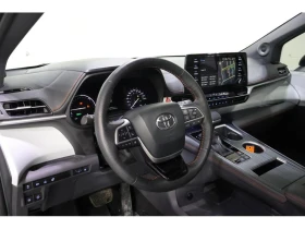 Toyota Sienna  Hybrid XSE * 7 Места * Без Инциденти * Carfax * , снимка 9
