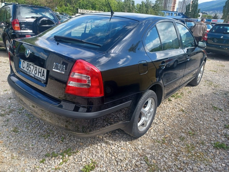 Skoda Octavia 2.0 TDI, снимка 12 - Автомобили и джипове - 45372978