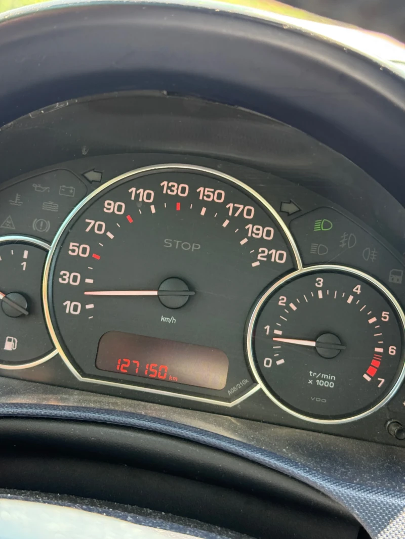 Peugeot 1007 1.4i, снимка 15 - Автомобили и джипове - 47498586