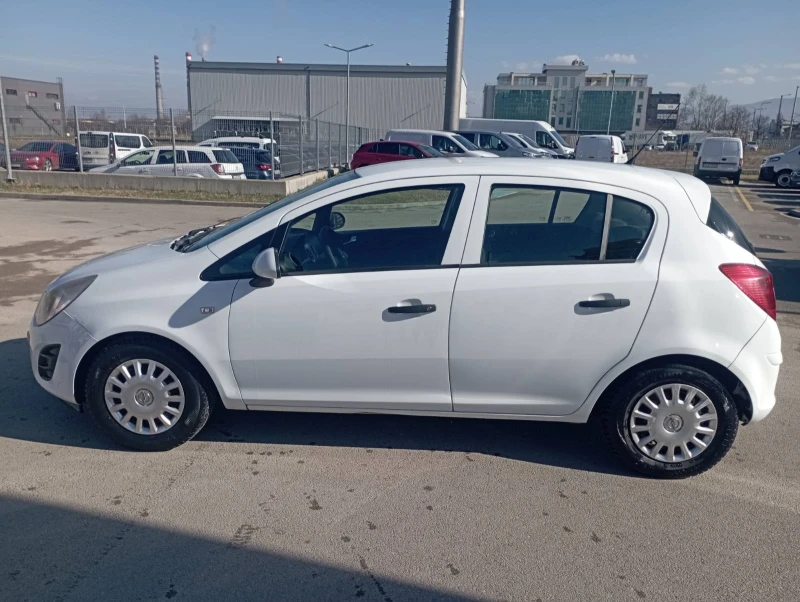 Opel Corsa, снимка 4 - Автомобили и джипове - 47739361