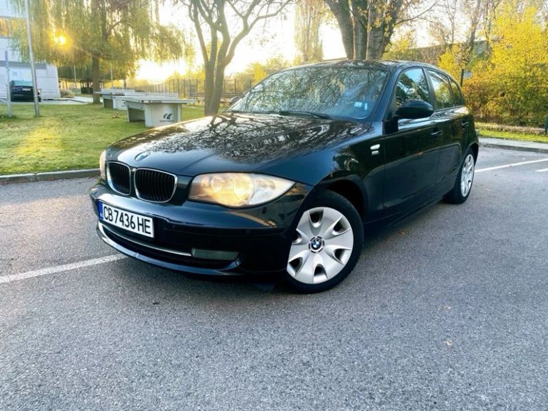 BMW 116 Automatic !!! Нови зимни гуми !!!, снимка 1 - Автомобили и джипове - 47846205