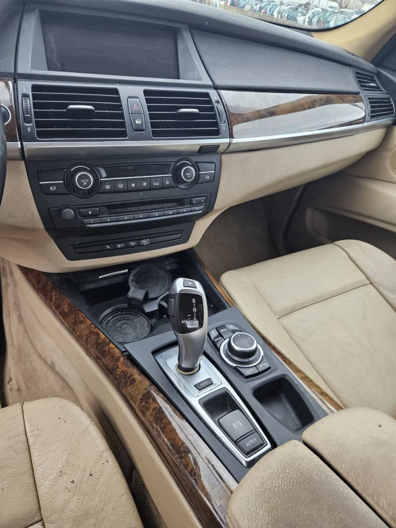 BMW 530, снимка 6 - Автомобили и джипове - 48334404