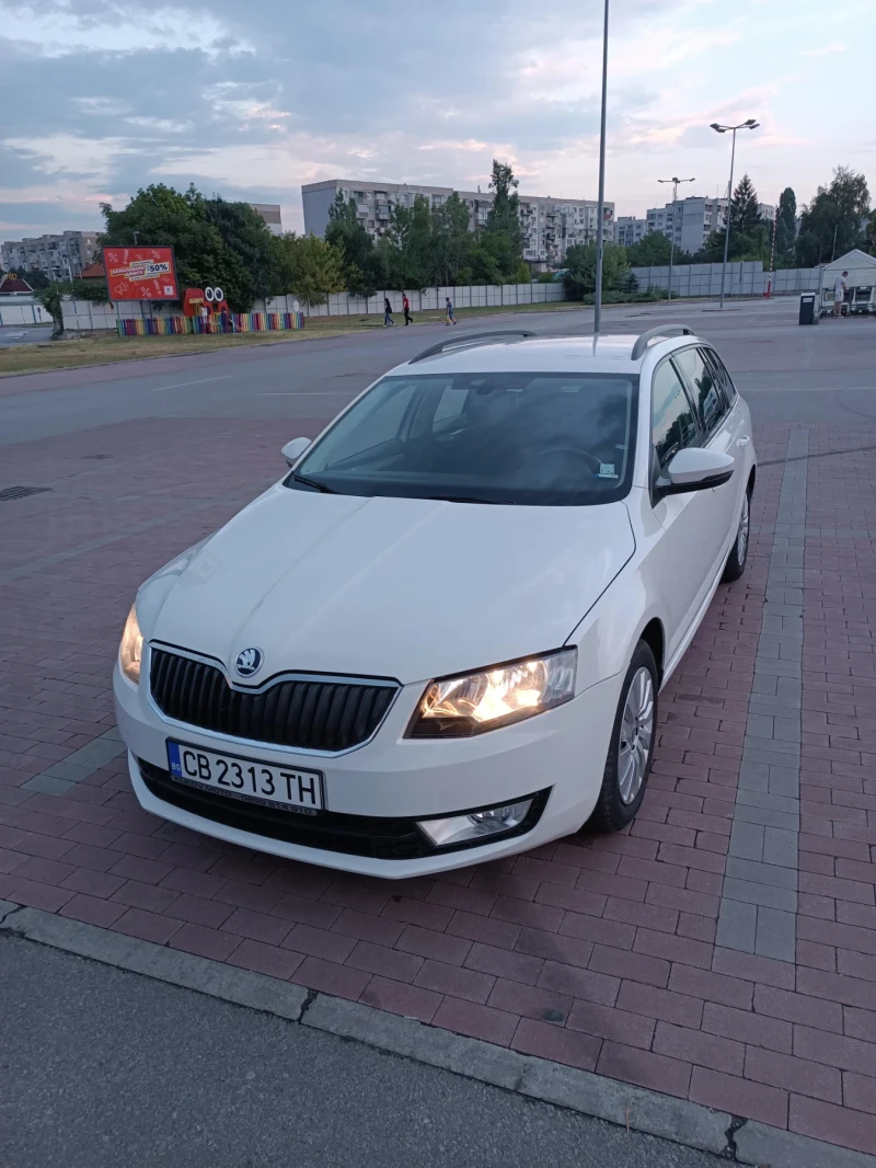 Skoda Octavia G-TEC, снимка 1 - Автомобили и джипове - 48656853