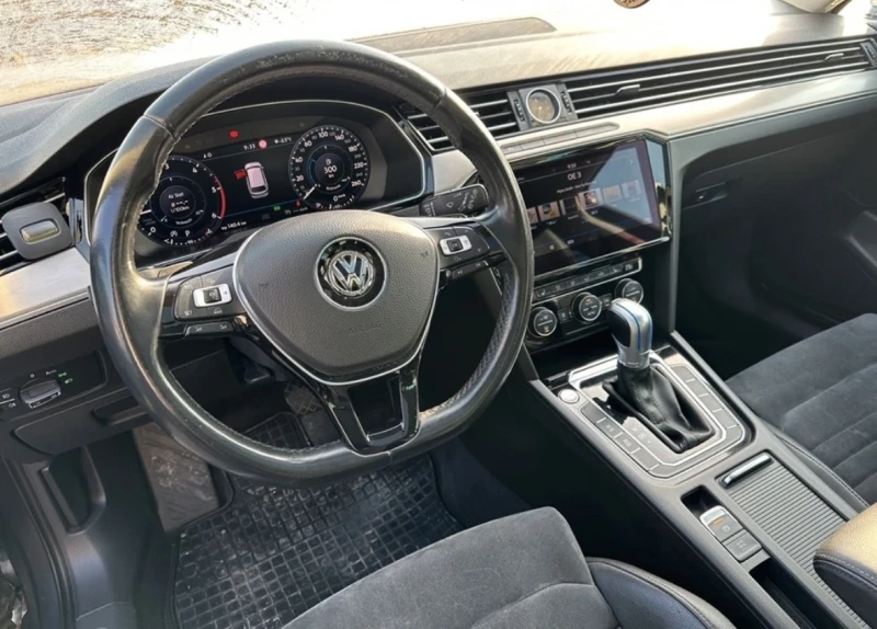 VW Passat R-line , снимка 5 - Автомобили и джипове - 49173940