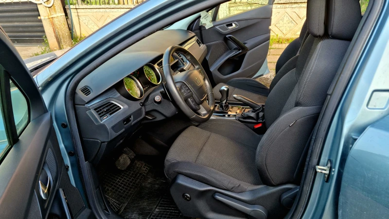 Peugeot 508 1 6 HDI АВТОМАТИК/СЕРВИЗНА ИСТОРИЯ , снимка 11 - Автомобили и джипове - 51366221
