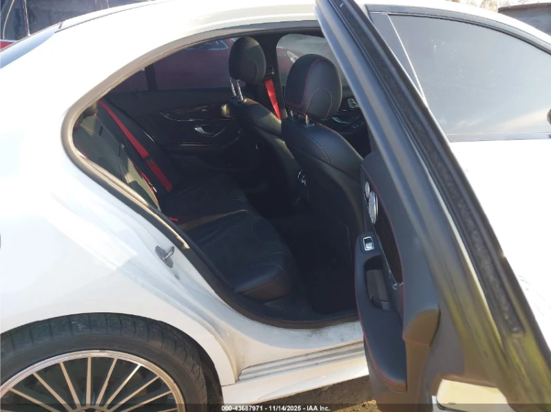 Mercedes-Benz C 43 AMG 4MATIC / BURMESTER / ПОДГРЕВИ / ПАНОРАМА, снимка 9 - Автомобили и джипове - 52725139
