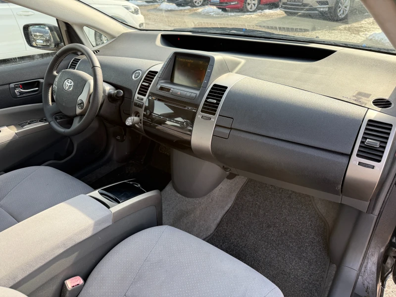 Toyota Prius 1.5i Hybrid-Автоматик-климатроник-ел пакет, снимка 15 - Автомобили и джипове - 53354908