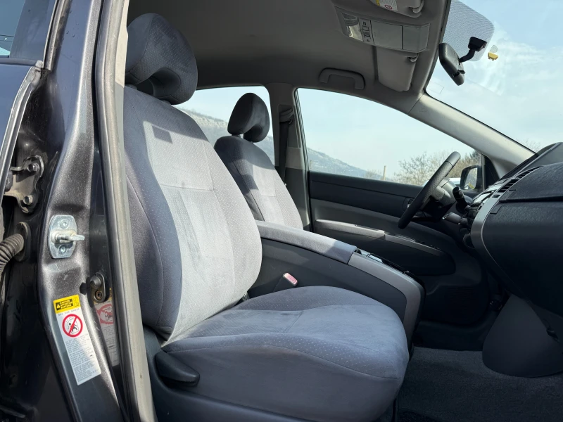 Toyota Prius 1.5i Hybrid-Автоматик-климатроник-ел пакет, снимка 14 - Автомобили и джипове - 53354908