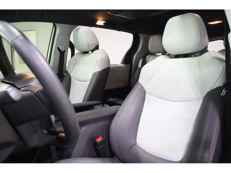 Toyota Sienna  Hybrid XSE * 7 Места * Без Инциденти * Carfax * , снимка 14 - Автомобили и джипове - 53587088