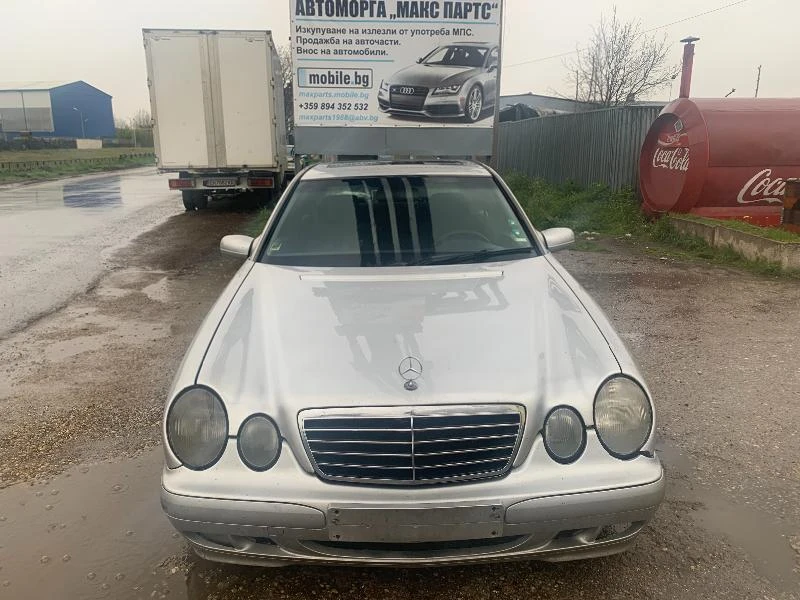 Mercedes-Benz E 220 CDI - [1] 