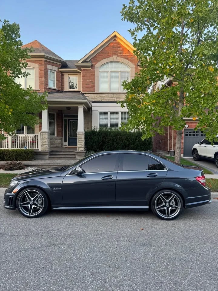 Mercedes-Benz C 63 AMG * * CARFAX* *  - изображение 4