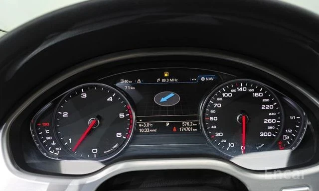 Audi A8 4.2 TDI Quattro | ШИБЕДАХ | ОБДУХВАНЕ | KEYLESS, снимка 7 - Автомобили и джипове - 53981409