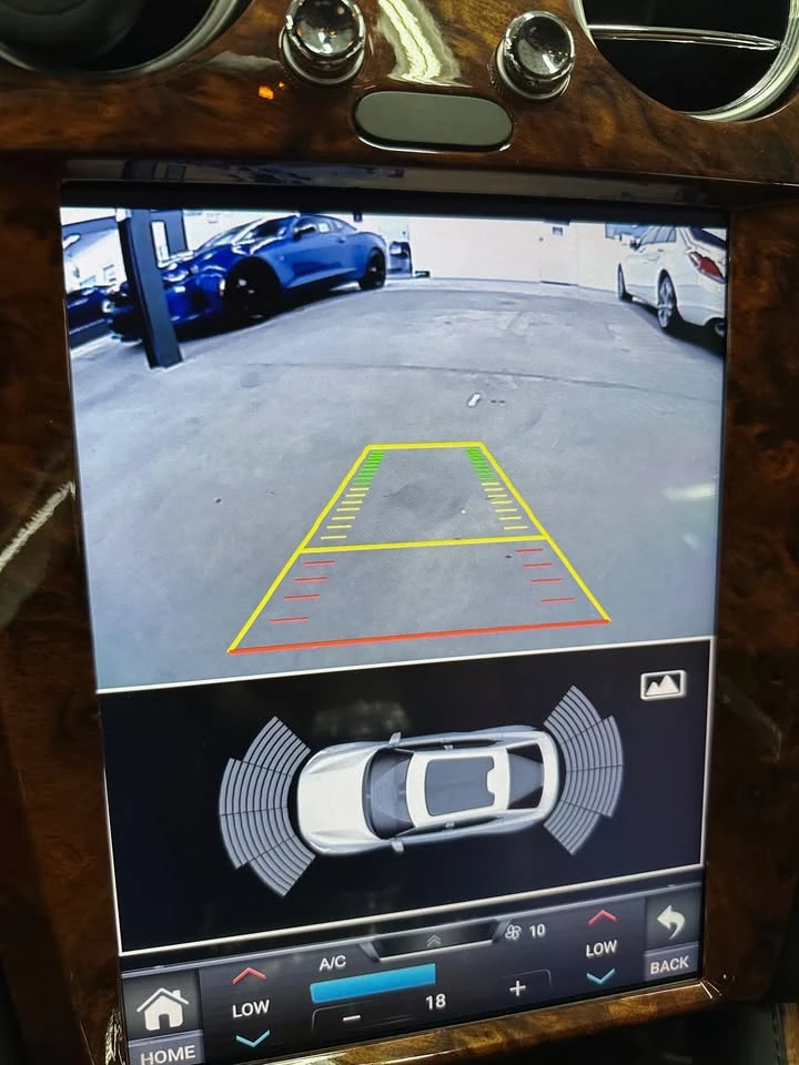 Bentley Continental gt * V12* WHITE MARBLE* CARPLAY* , снимка 7 - Автомобили и джипове - 54211551