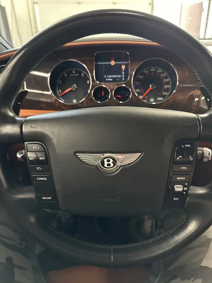 Bentley Continental gt * V12* WHITE MARBLE* CARPLAY* , снимка 16 - Автомобили и джипове - 54211551