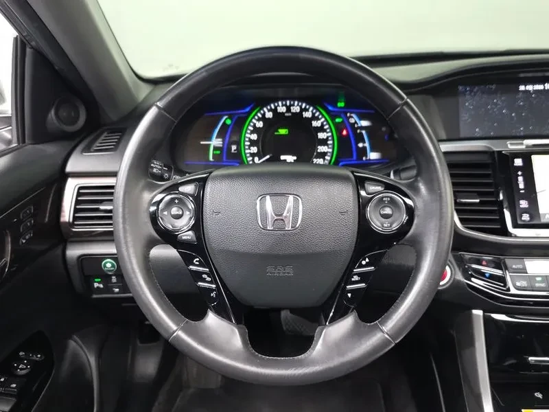 Honda Accord 2.0 Hybrid 9Th Generation, снимка 14 - Автомобили и джипове - 55985353