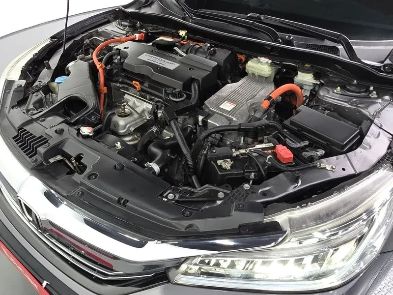 Honda Accord 2.0 Hybrid 9Th Generation, снимка 6 - Автомобили и джипове - 55985353