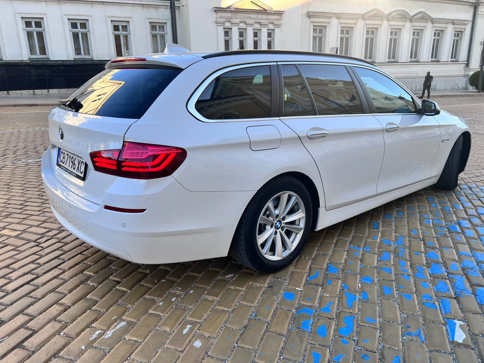 BMW 520  - изображение 4