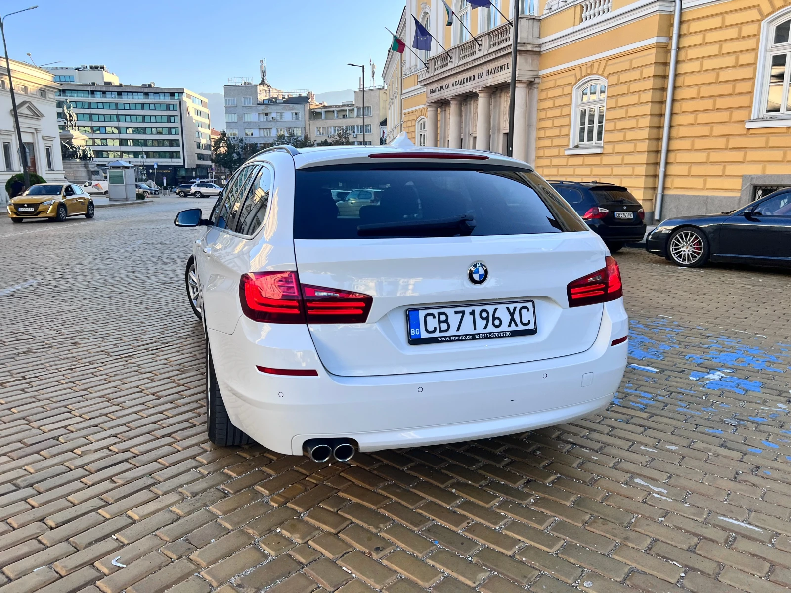 BMW 520  - изображение 6