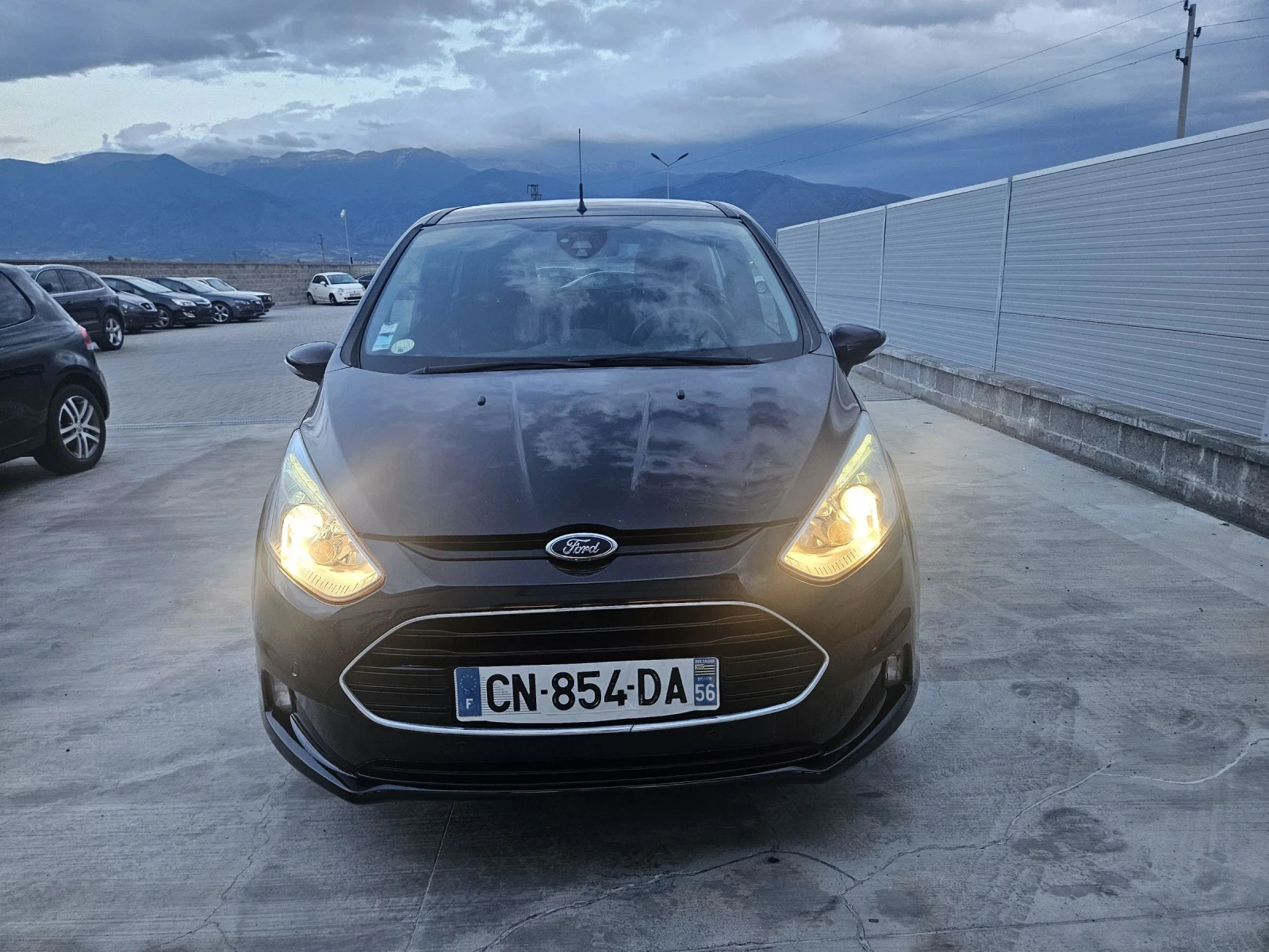 Ford B-Max 1.6TDCI / Panorama/ Titanium  - изображение 2