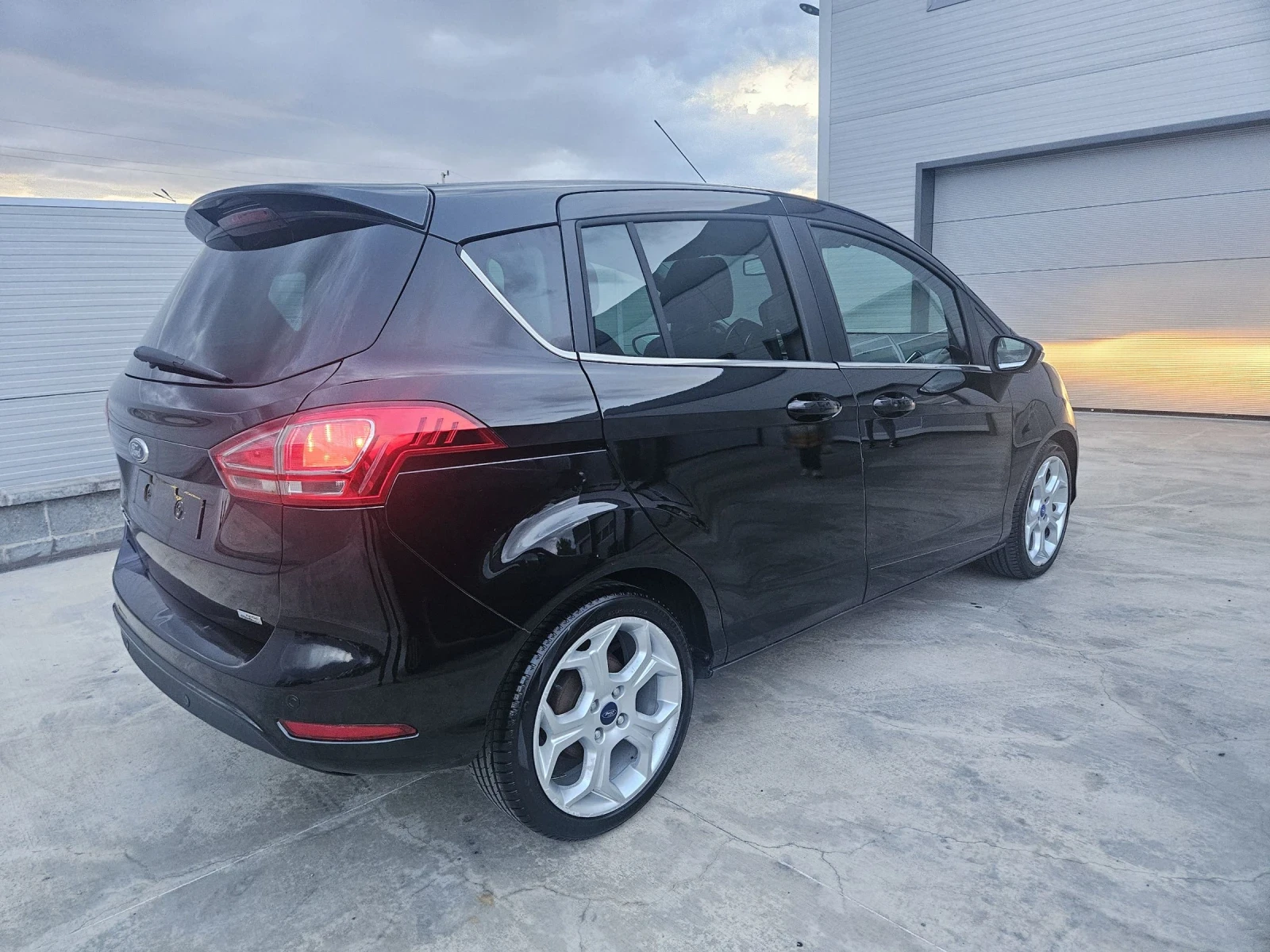 Ford B-Max 1.6TDCI / Panorama/ Titanium  - изображение 6