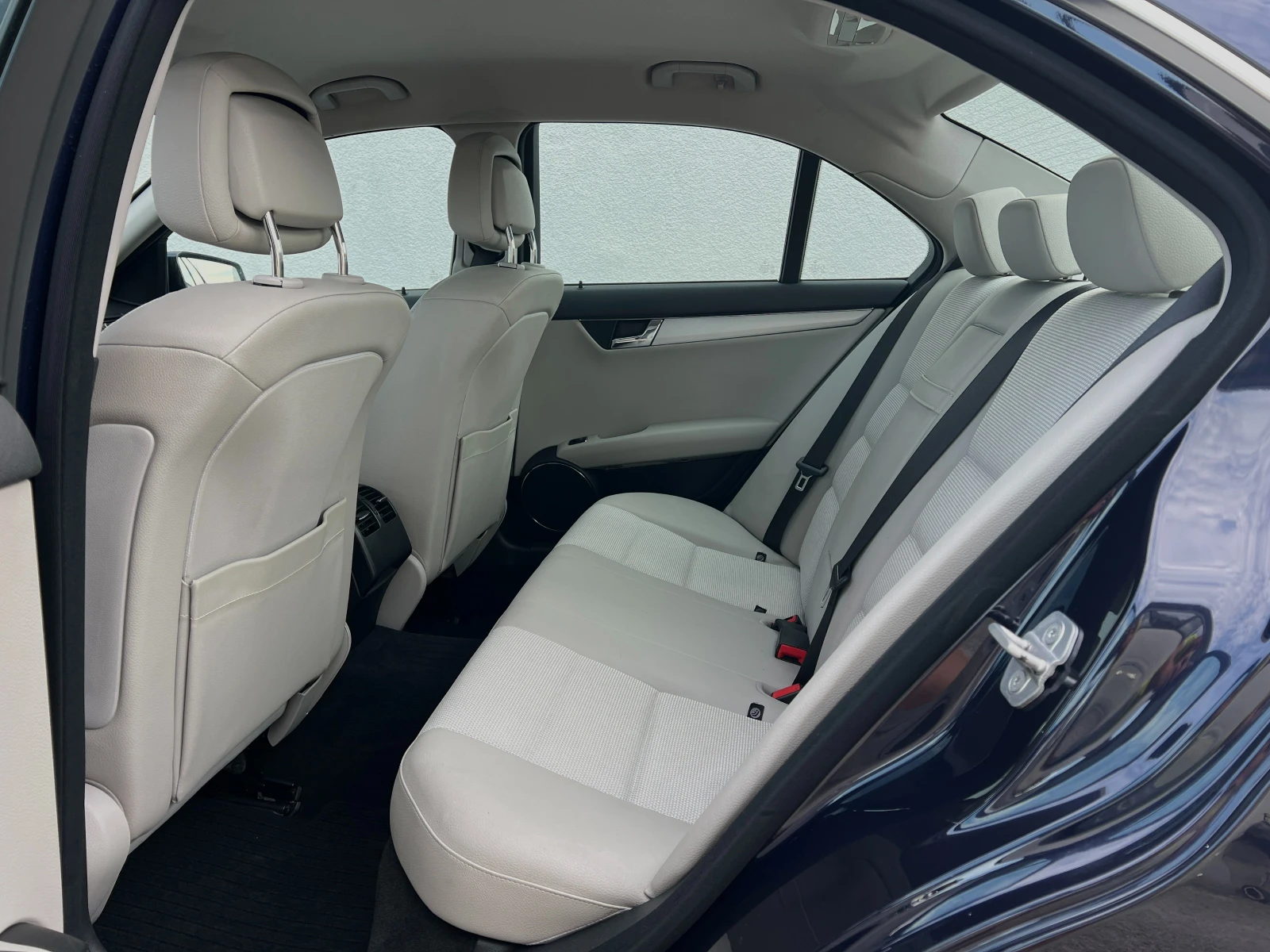 Mercedes-Benz C 220 CDi Avantgarde  !  | Mobile.bg   13