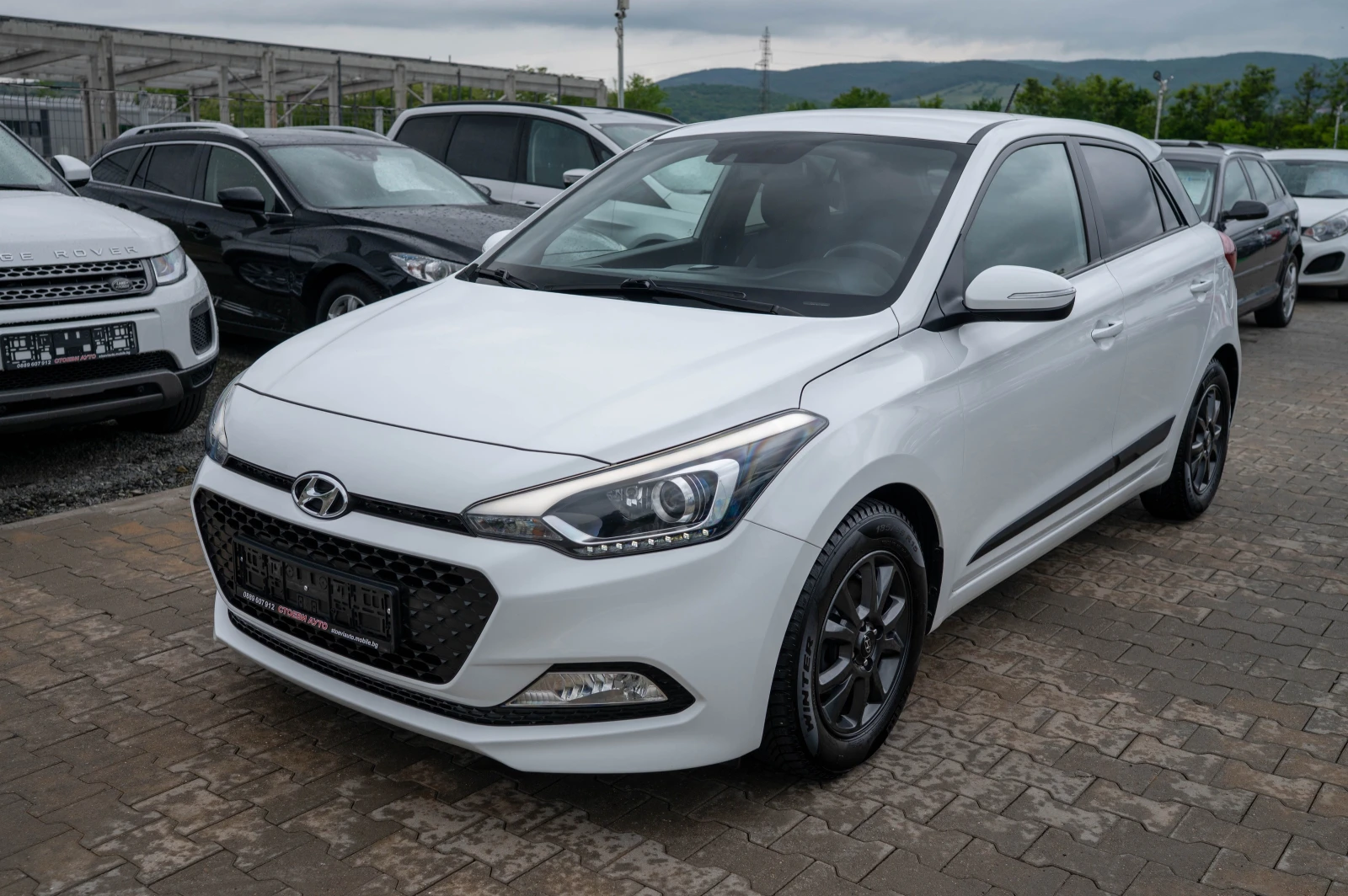 Hyundai I20 LED* BlackLine* TOP - изображение 3