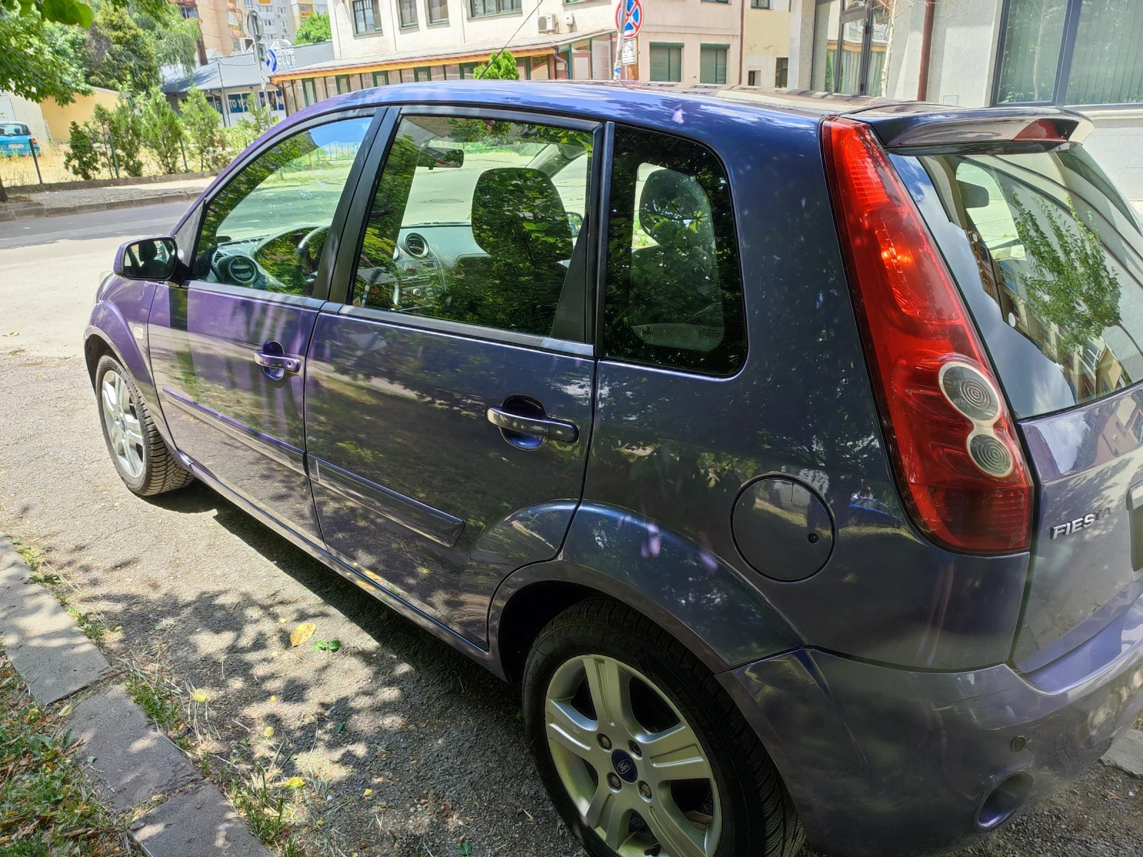 Ford Fiesta  - изображение 5