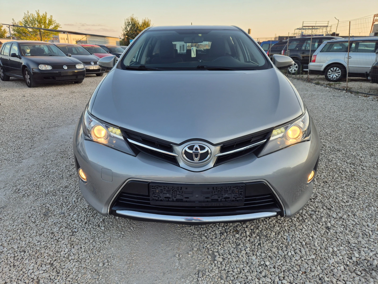 Toyota Auris 1.4 D4D - изображение 2