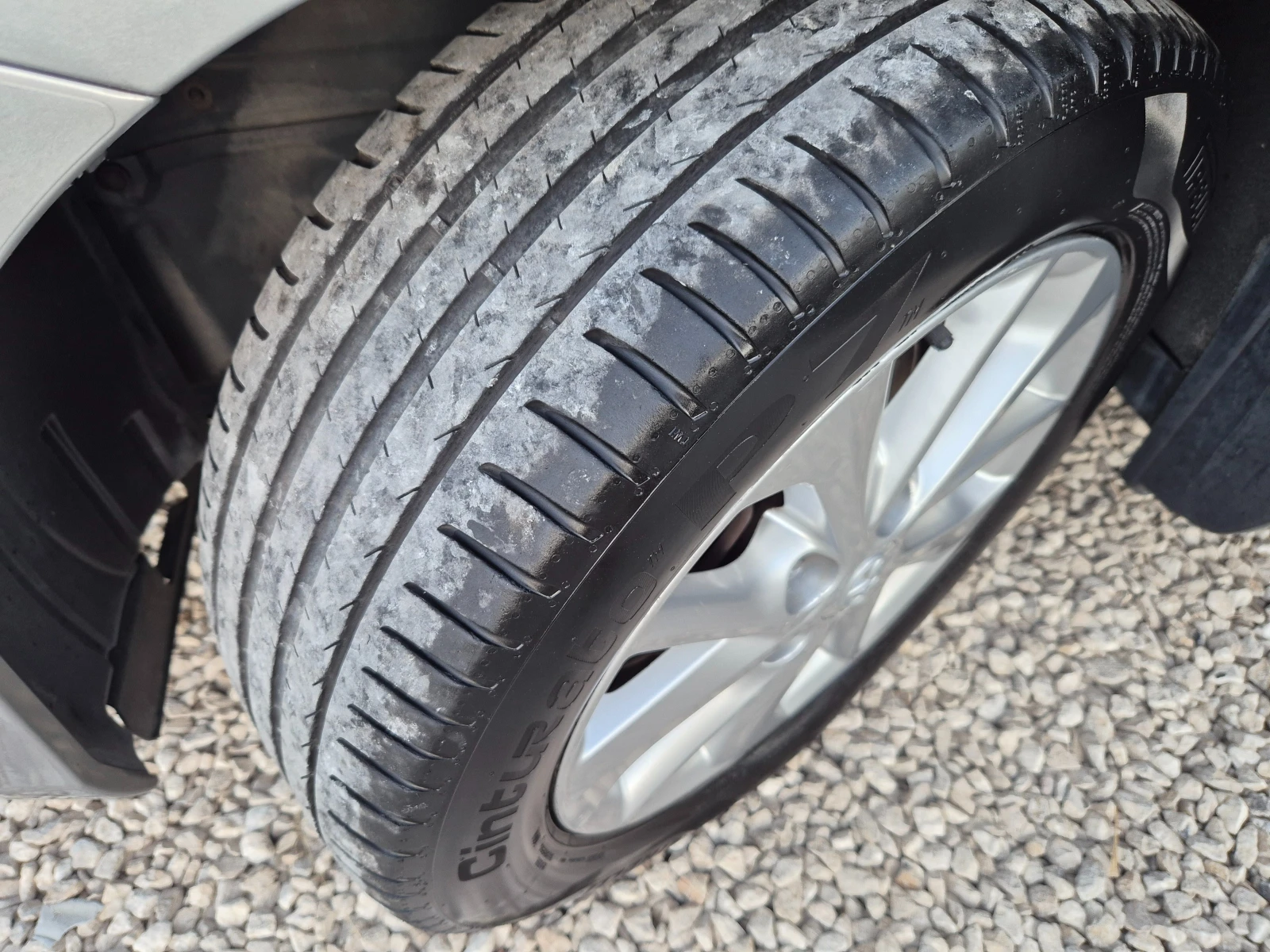 Toyota Auris 1.4 D4D | Mobile.bg   14