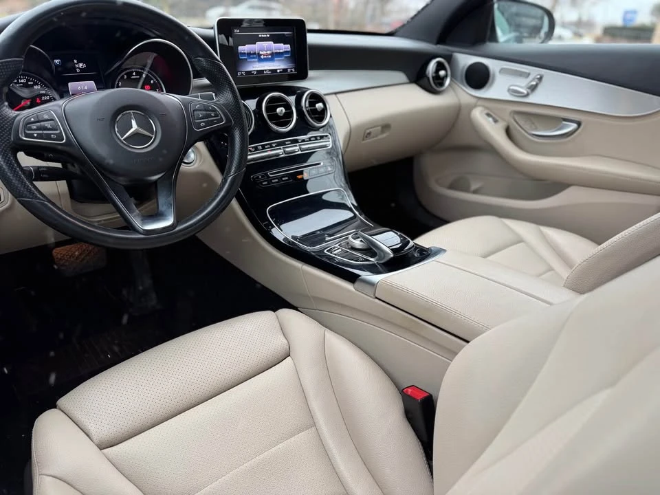 Mercedes-Benz C 300 CARFAX* АВТОФИНАНСИРАНЕ БЕЗ ПЪРВОНАЧАЛНА ВНОСКА - изображение 3