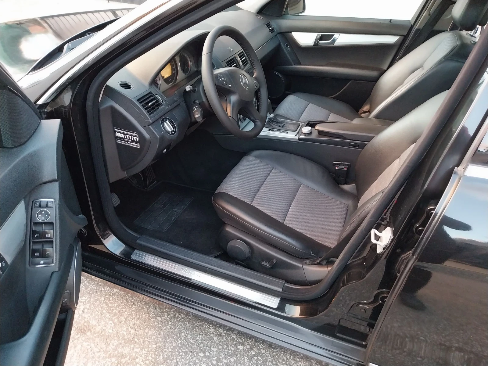 Mercedes-Benz C 220  - изображение 8