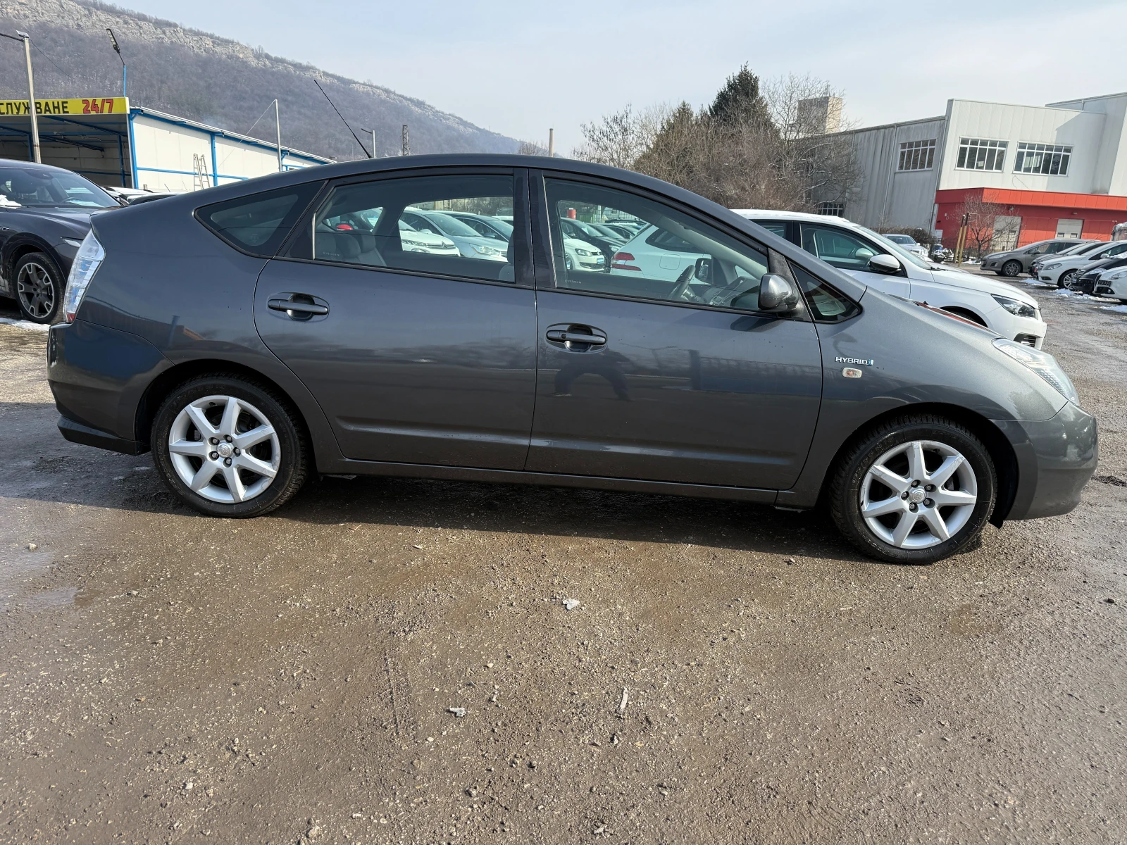 Toyota Prius 1.5i Hybrid-���������-�����������-�� ����� | Mobile.bg � ����������� 7