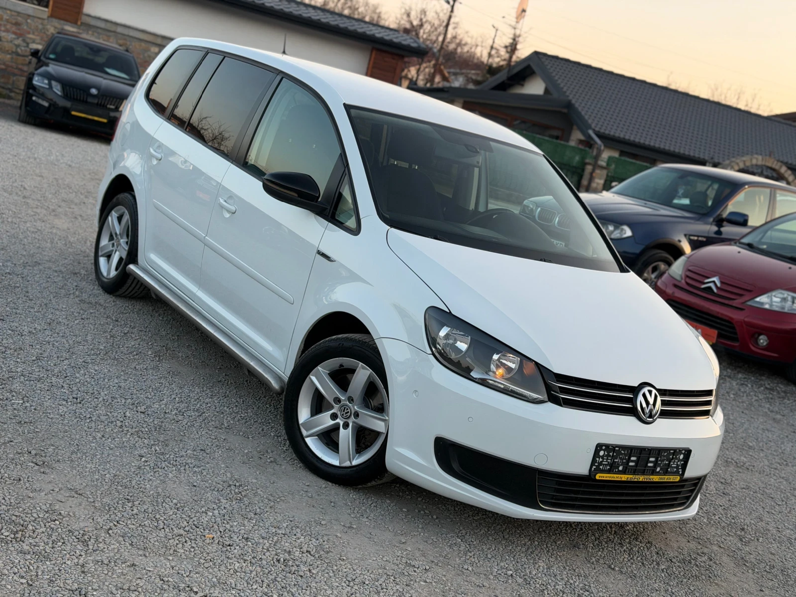 VW Touran 2.0TDI 140кс DSG НАВИ КЛИМАТРОНИК 