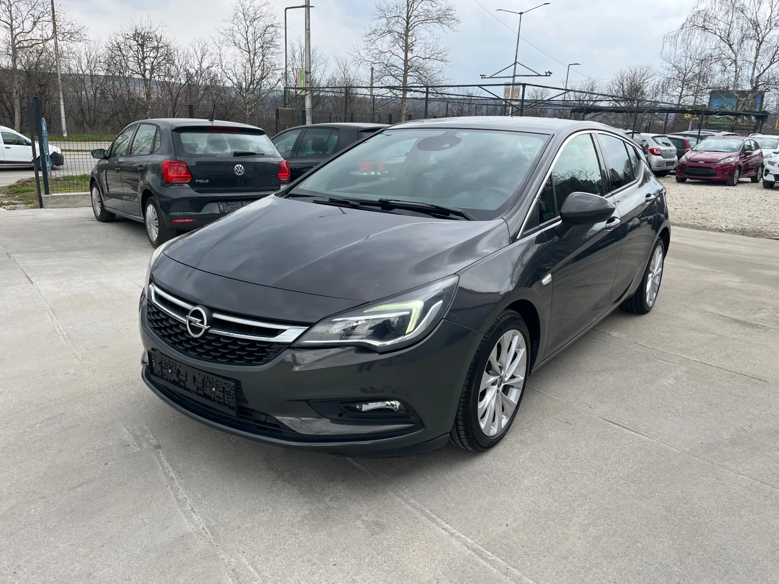 Opel Astra 16 автомат, снимка 3 - Автомобили и джипове - 53913725