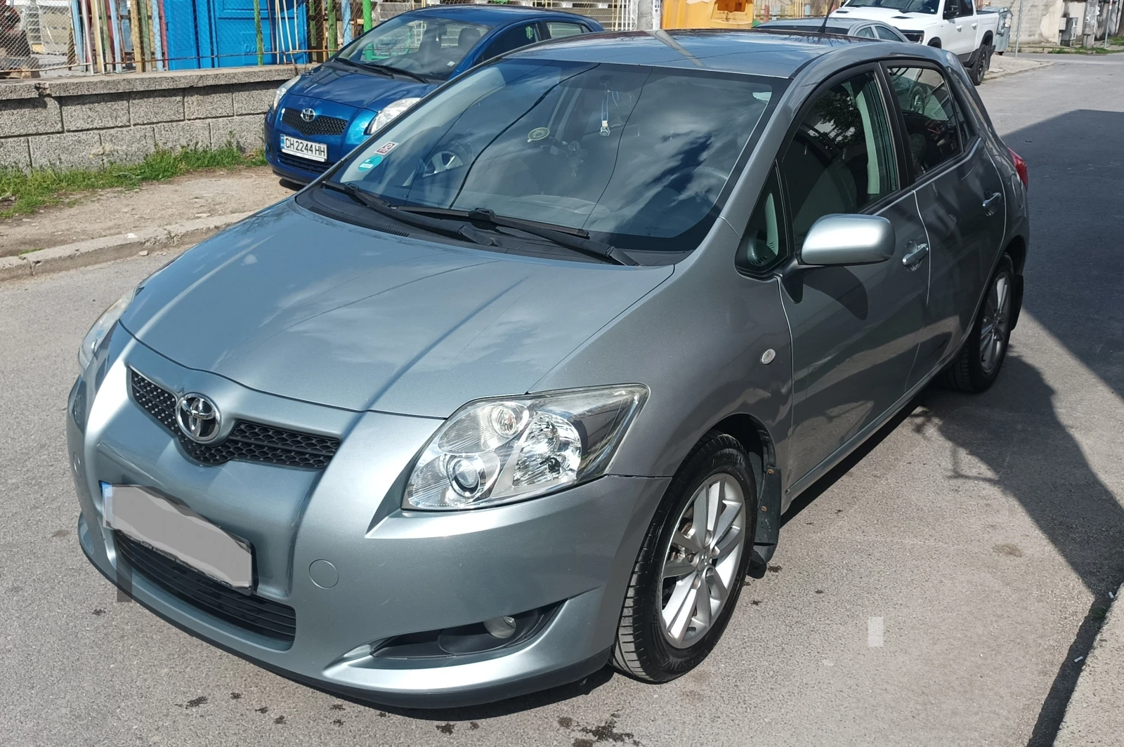 Toyota Auris 1, 6 6ск., снимка 4 - Автомобили и джипове - 54115621