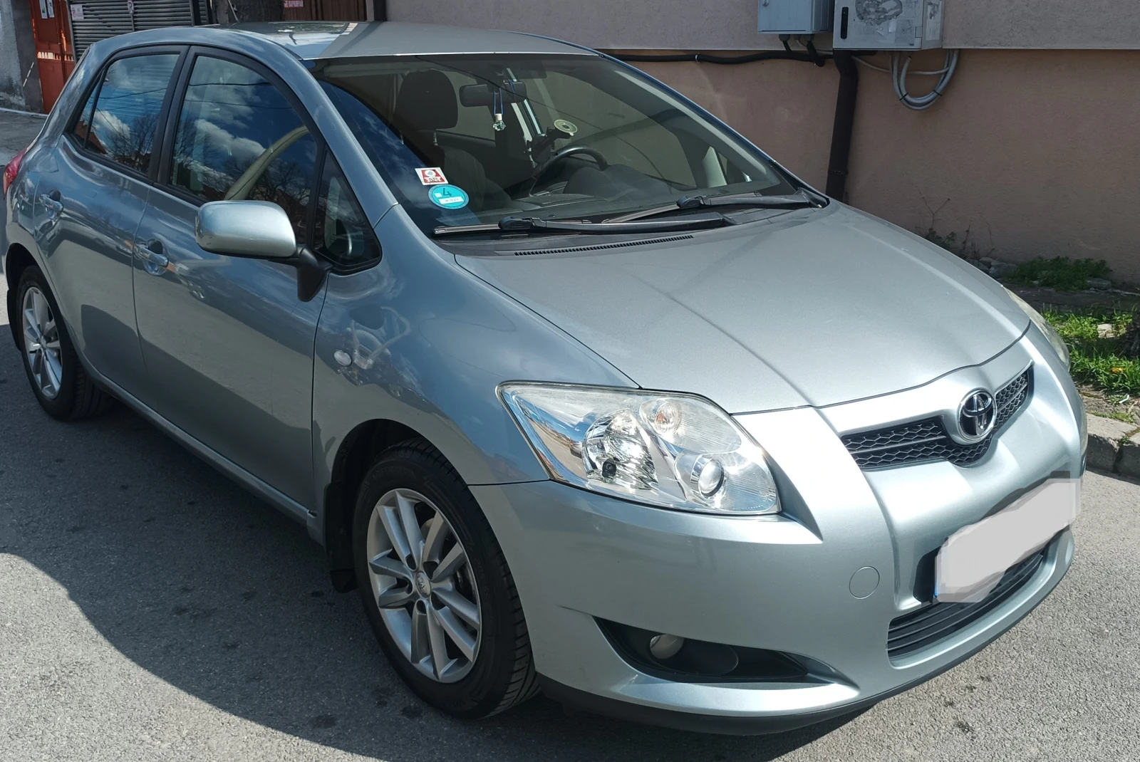 Toyota Auris 1, 6 6ск., снимка 3 - Автомобили и джипове - 54115621