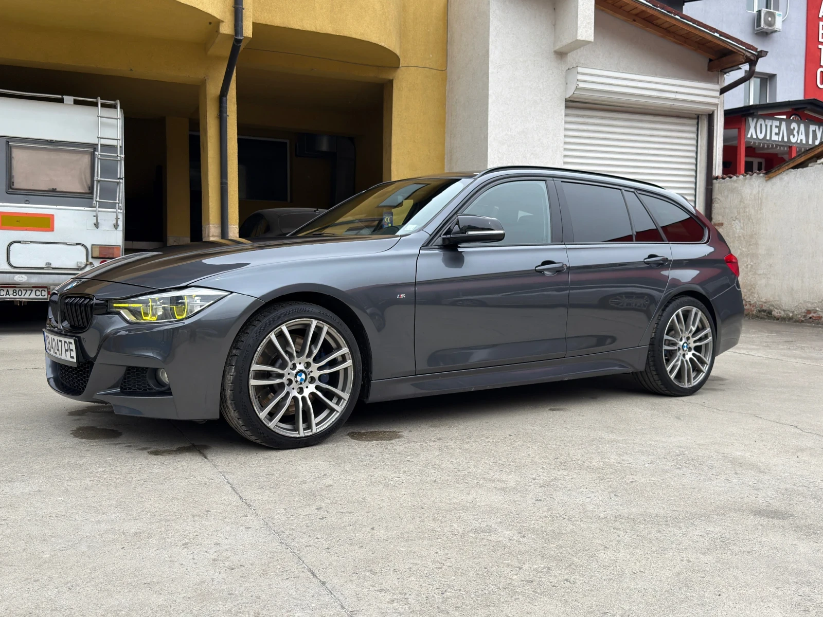 BMW 335 D x-Drive, снимка 3 - Автомобили и джипове - 54211050