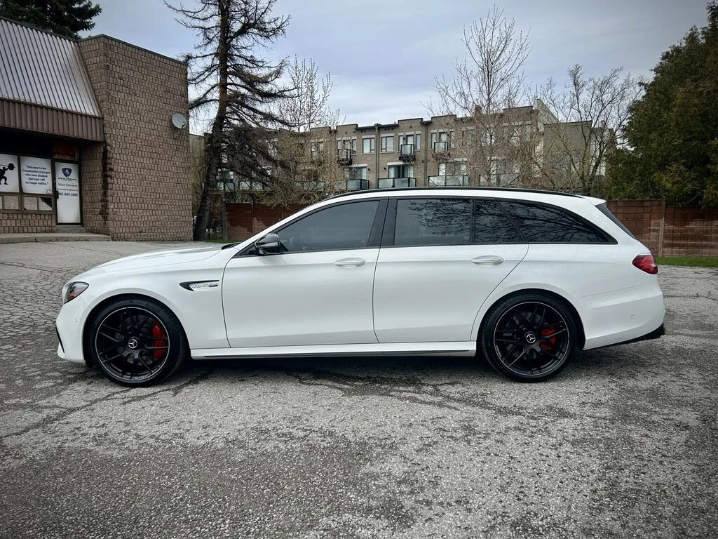 Mercedes-Benz E 63 AMG S Wagon 4MATIC+ , снимка 3 - Автомобили и джипове - 54578174