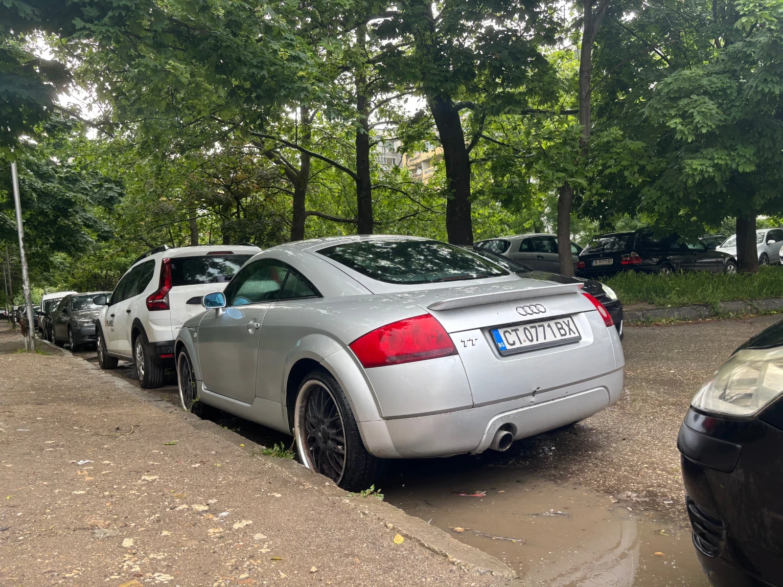 Audi Tt 1.8Т, снимка 2 - Автомобили и джипове - 54778829