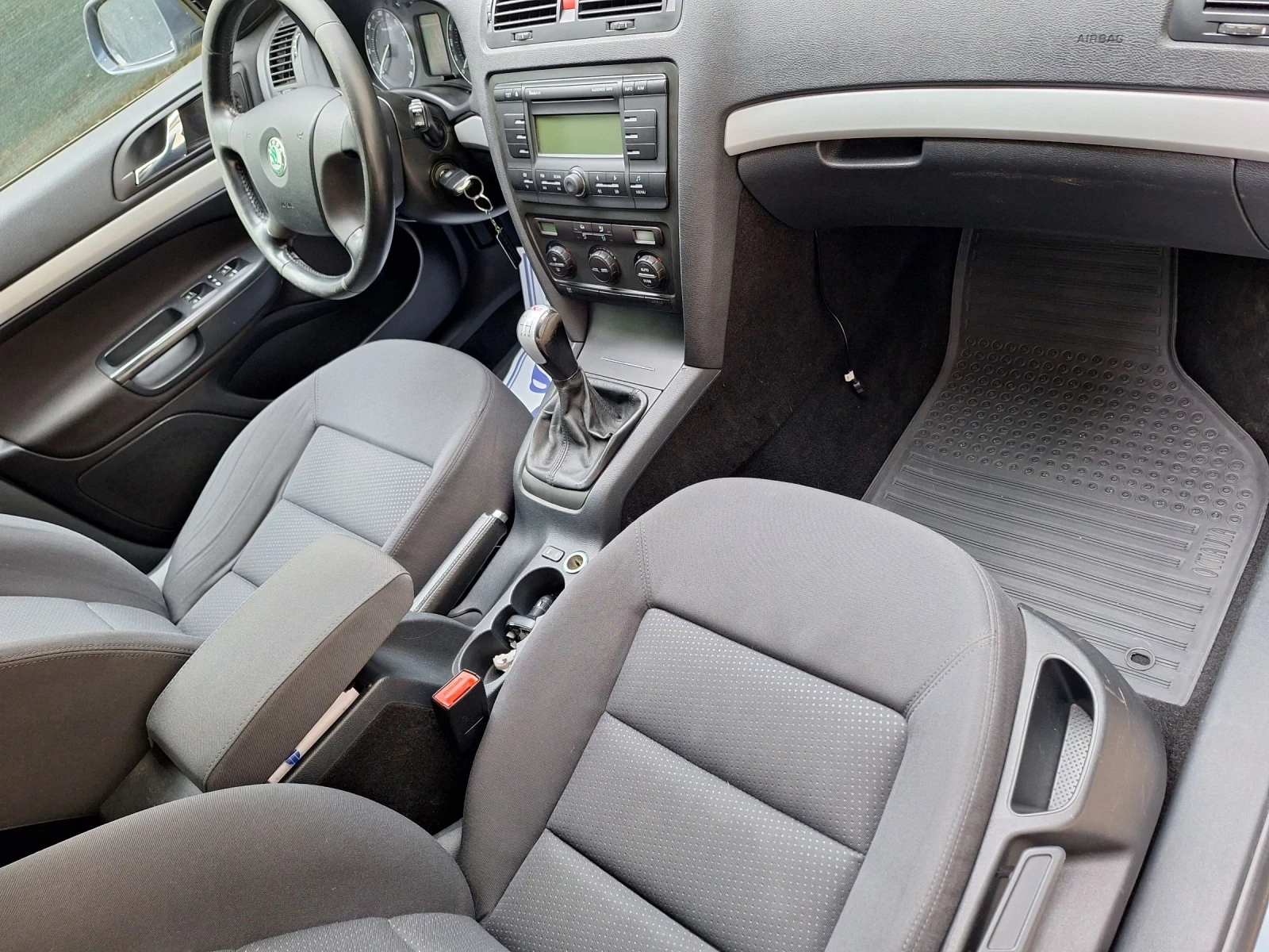 Skoda Octavia 1.9 105 4х4 СКАУТ, снимка 10 - Автомобили и джипове - 54900921