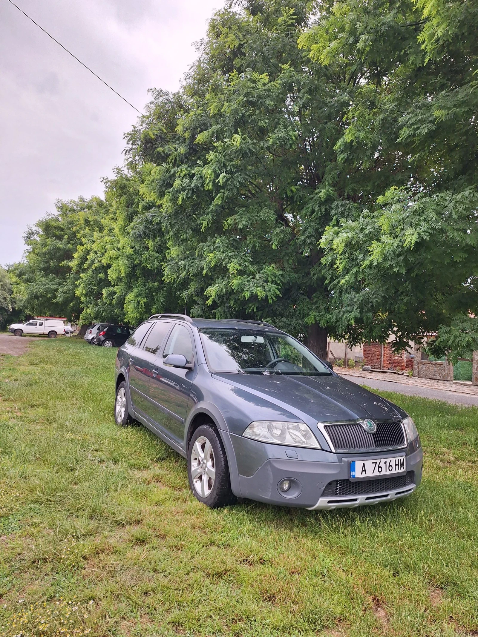 Skoda Octavia 1.9 105 4х4 СКАУТ, снимка 7 - Автомобили и джипове - 54900921