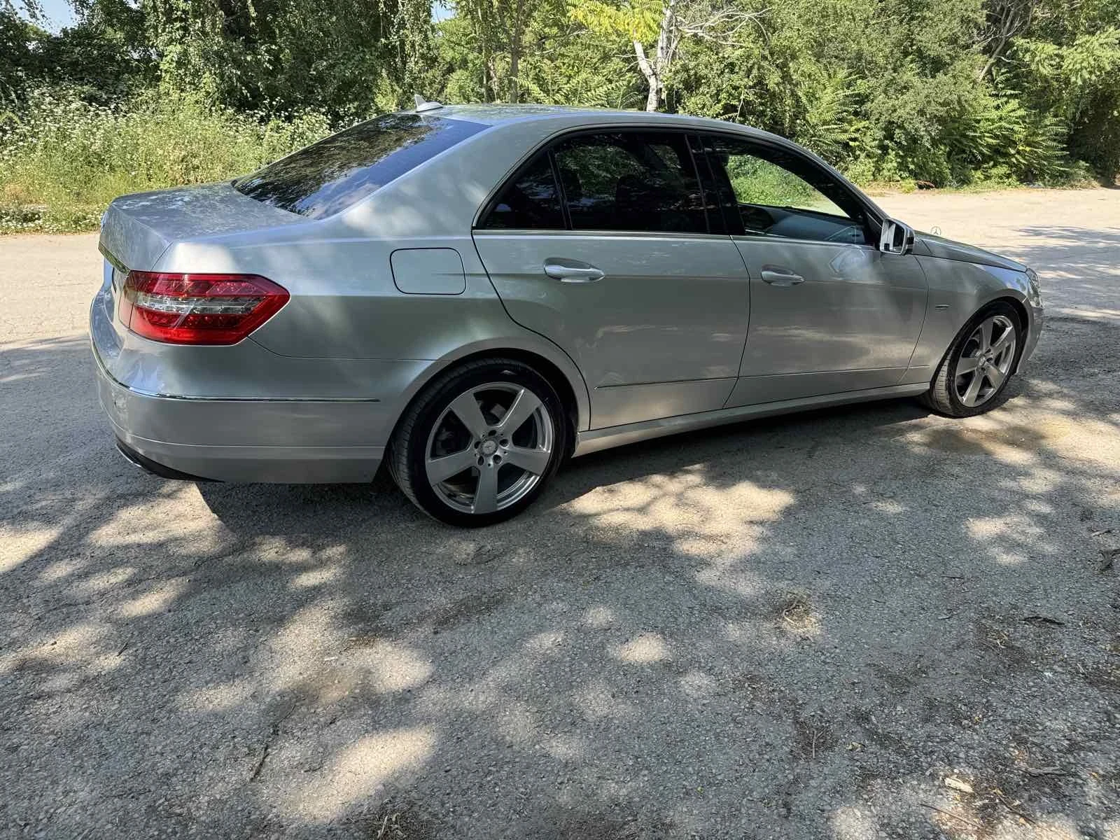Mercedes-Benz E 350 CDI , снимка 5 - Автомобили и джипове - 55061845